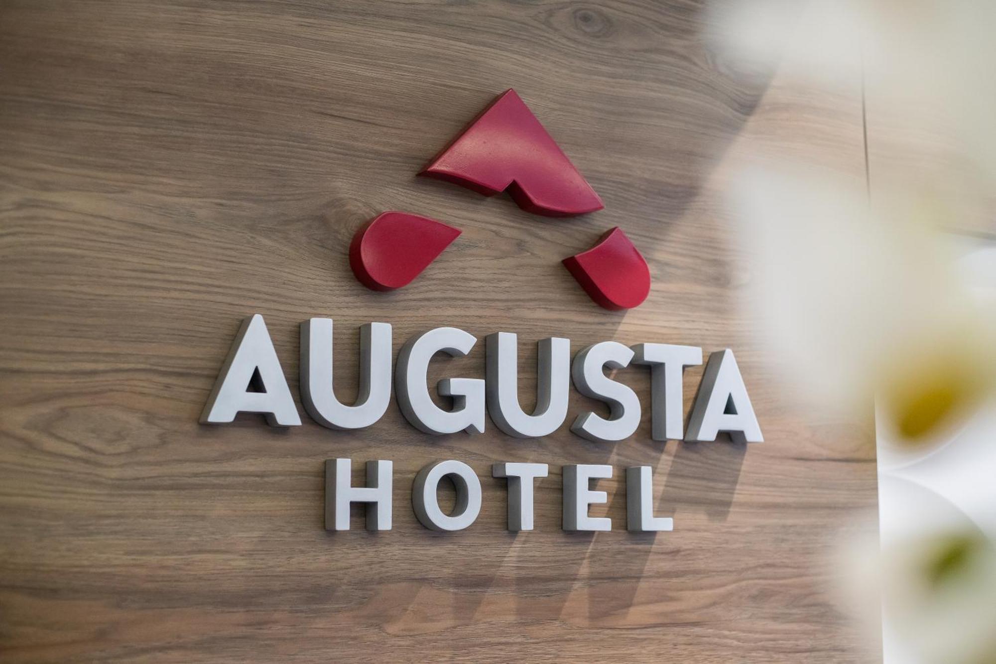 Augusta Hotel Joao Neiva Exterior photo